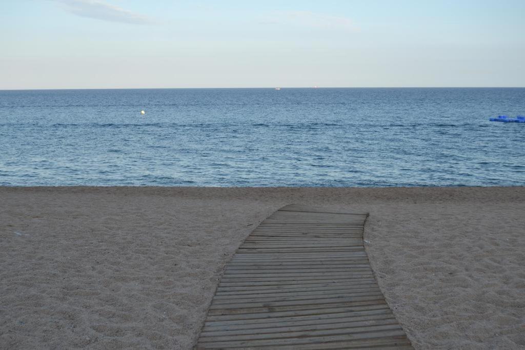 Sun Tower Sun Apartman Platja d'Aro Kültér fotó